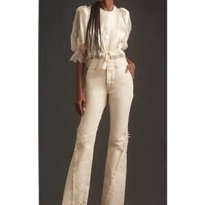 Anthropologie Pilcro Reworked High Rise‎ Icon Flare Jeans Frayed Ivory Size 32